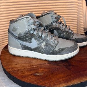 Kids Nike Air Jordan’s High-Top Sneakers- Gray Metallic - Like New